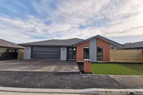 Photo of property in 13 Thomas Ellis Lane, Halswell, Christchurch, 8025