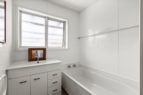 Photo of property in 9 Bale Place, Havelock North, 4130