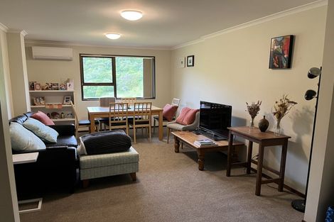 Photo of property in 56 Houghton Bay Road, Houghton Bay, Wellington, 6023