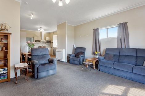 Photo of property in 11 Allan Street, Waikari, 7420