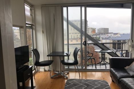 Photo of property in Scotia Tower Apartments, 8f/8 Scotia Place, Auckland Central, Auckland, 1010
