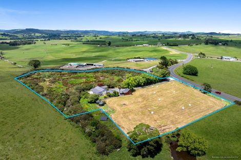 Photo of property in 310 Waiteitei Road, Wellsford, 0974