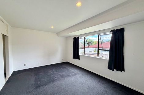 Photo of property in 1/28 Birman Close, Half Moon Bay, Auckland, 2012