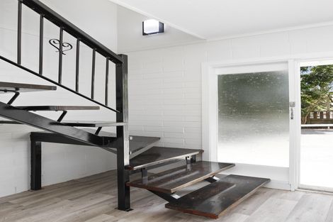 Photo of property in 1/1 Armstrong Place, New Lynn, Auckland, 0600