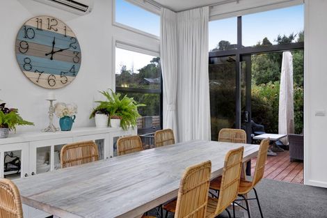 Photo of property in 91a Karina Road, Merrilands, New Plymouth, 4312