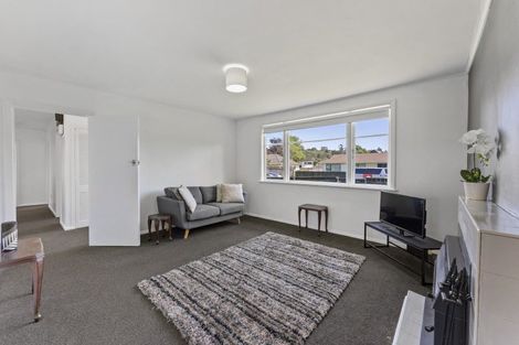 Photo of property in 2 Kopara Grove, Stokes Valley, Lower Hutt, 5019