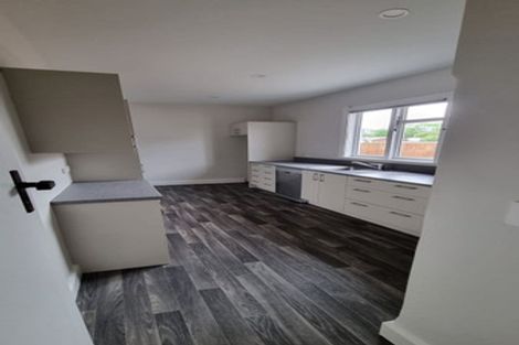 Photo of property in 2/124 Osborne Street, Waltham, Christchurch, 8011