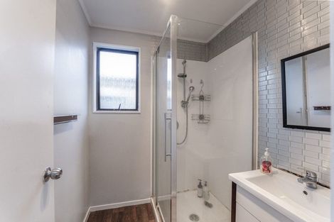 Photo of property in 1/71 Luanda Drive, Ranui, Auckland, 0612