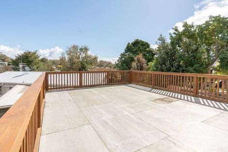 Photo of property in 72 Storey Avenue, Forest Lake, Hamilton, 3200