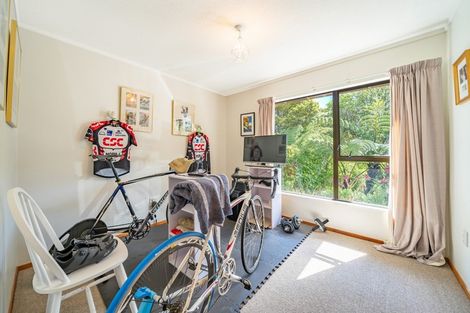 Photo of property in 213a Whites Line East, Waiwhetu, Lower Hutt, 5010