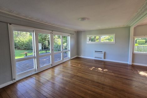 Photo of property in 1 Ngareta Road, Mourea, Rotorua, 3074