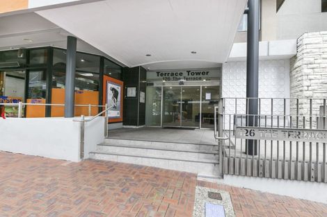 Photo of property in Terrace Tower Apartments, 9e/126 The Terrace, Wellington Central, Wellington, 6011