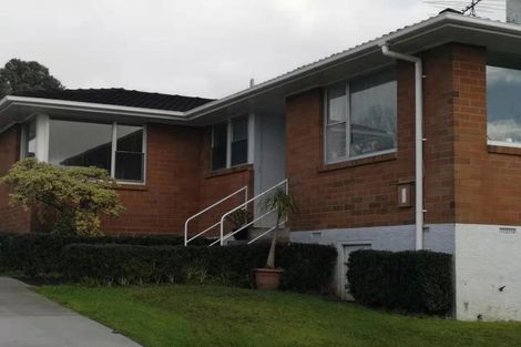 Photo of property in 13 Borrowdace Avenue, Botany Downs, Auckland, 2010