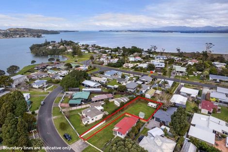 Photo of property in 9a Roretana Drive, Athenree, Waihi Beach, 3177