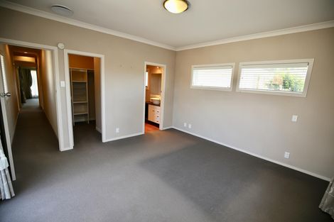 Photo of property in 283 Cambridge Road, Hillcrest, Hamilton, 3216