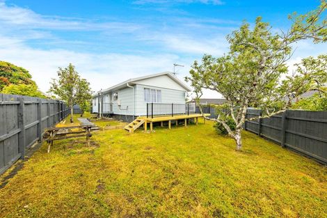 Photo of property in 4 Kepler Place, Clover Park, Auckland, 2019