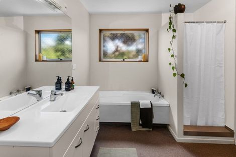 Photo of property in 22 Paihia Road, Paihia, 0200