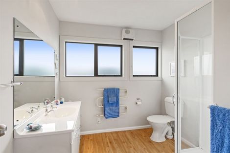 Photo of property in 19 Tudor Avenue, Ilam, Christchurch, 8041