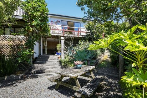Photo of property in 203 Harper Road, Waimarama, 4294