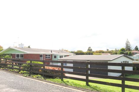 Photo of property in 10 Bear Street, Tirau, 3410