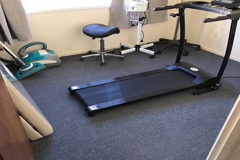 Photo of property in 30 Sungrove Rise, Sunnyvale, Auckland, 0612