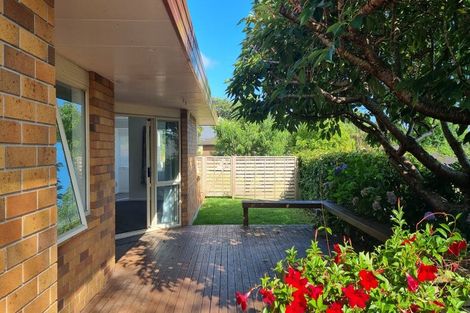 Photo of property in 21 Avon Rise, Welcome Bay, Tauranga, 3112