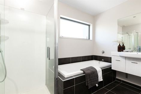 Photo of property in 4/3 Freyberg Avenue, Riccarton, Christchurch, 8011