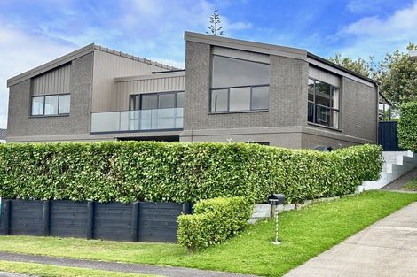 Photo of property in 20 Tiverton Crescent, Whalers Gate, New Plymouth, 4310
