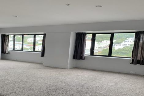 Photo of property in St Peters Apartments, 5d/192 Willis Street, Te Aro, Wellington, 6011