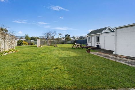 Photo of property in 18 Bell Street, Otane, 4202
