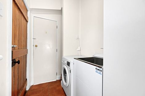 Photo of property in 37 Wellington Street, Hamilton East, Hamilton, 3216