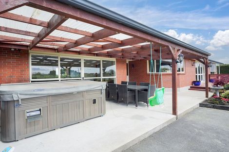 Photo of property in 381 Bay Road, West Plains, Invercargill, 9879