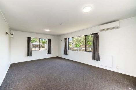 Photo of property in 44b Eatwell Avenue, Paraparaumu Beach, Paraparaumu, 5032