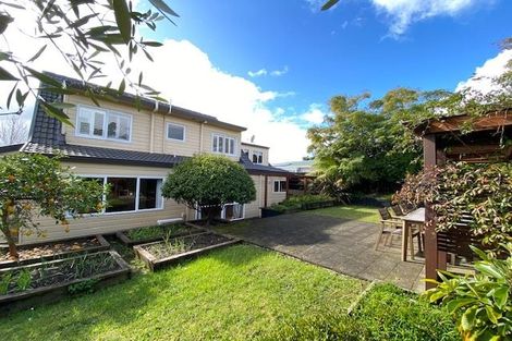 Photo of property in 8 Picasso Drive, West Harbour, Auckland, 0618