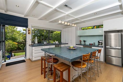 Photo of property in 49a Roland Road, Greenhithe, Auckland, 0632
