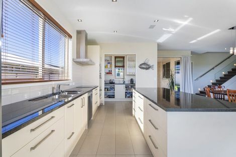 Photo of property in 22 Aquila Drive, Whitianga, 3510