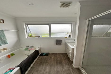 Photo of property in 29 Sutton Avenue, Clive, 4102