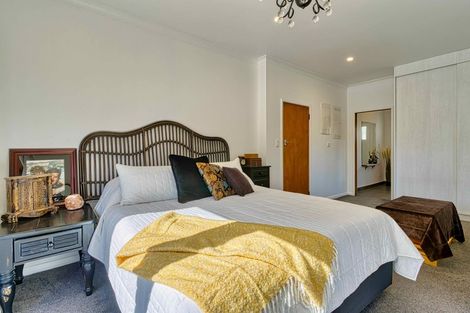 Photo of property in 14 Simla Avenue, Havelock North, 4130