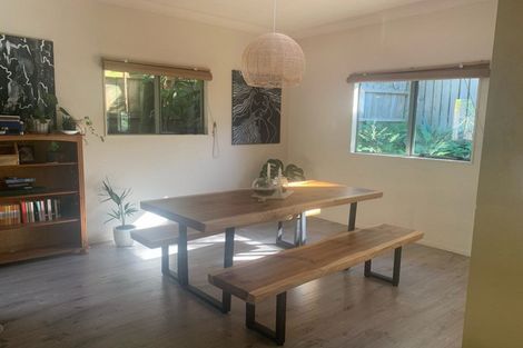 Photo of property in 279c Royal Road, Massey, Auckland, 0614