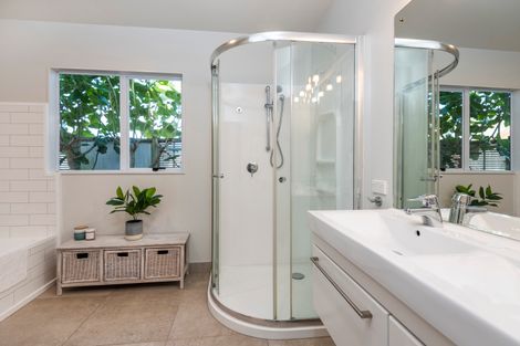 Photo of property in 79 Matakana Valley Road, Matakana, Warkworth, 0985