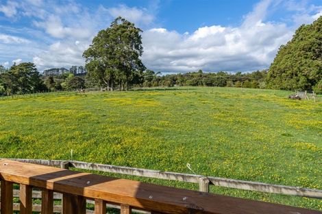 Photo of property in 1021 Old North Road, Waimauku, 0882