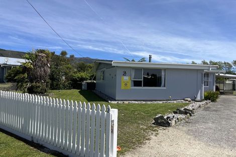 Photo of property in 2 Stewart Street, Waimangaroa, Westport, 7891