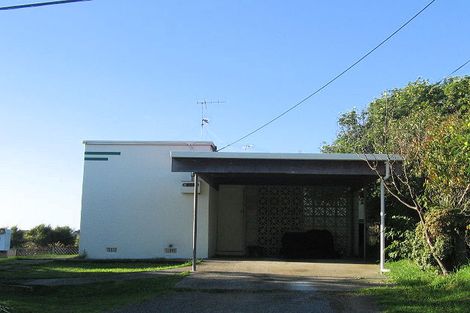 Photo of property in 12 Whyte Street, Paraparaumu Beach, Paraparaumu, 5032