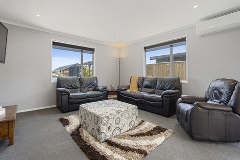 Photo of property in 8 Tangaroa Street, Waitara, 4320