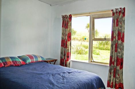 Photo of property in 17 Ranganui Road, Kaiwaka, 0573