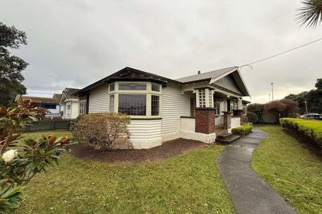 Photo of property in 1 Para Street, Miramar, Wellington, 6022