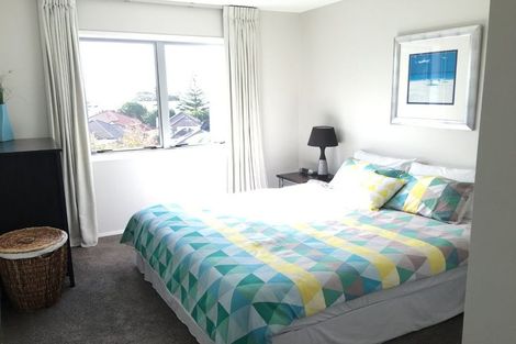 Photo of property in 28 Oakwood Grove, Eastern Beach, Auckland, 2012
