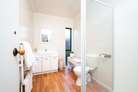 Photo of property in 2 Hanna Place, Havelock North, 4130