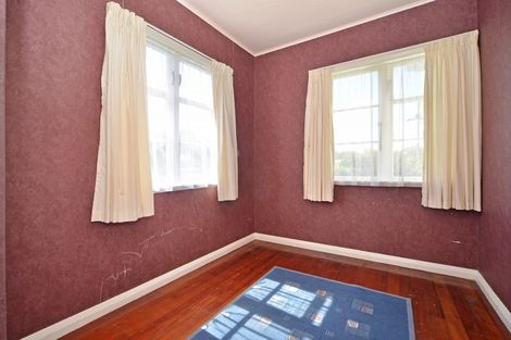 Photo of property in 46 Brandon Street, Featherston, 5710