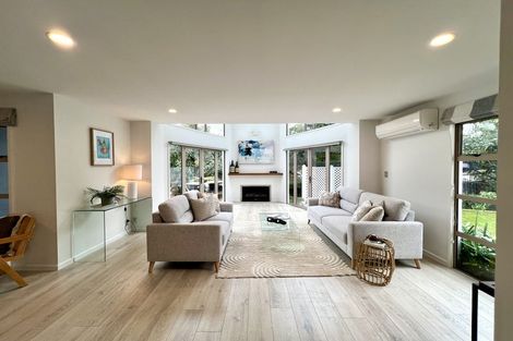 Photo of property in 2/37 Poynder Avenue, Merivale, Christchurch, 8014